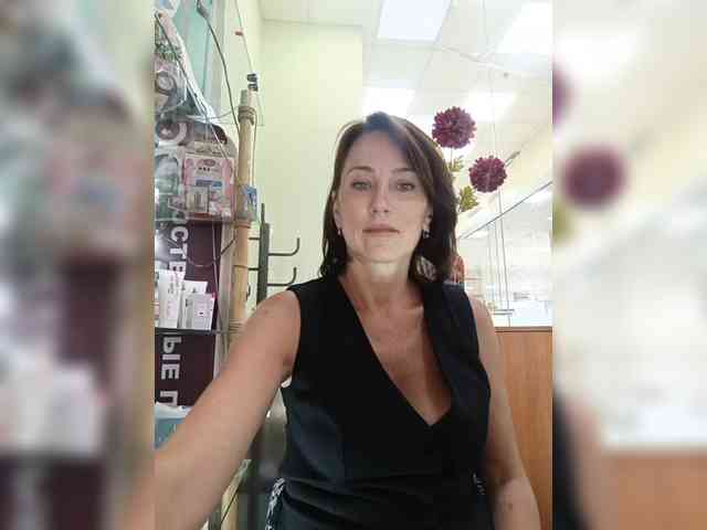 Agnes77 webcam