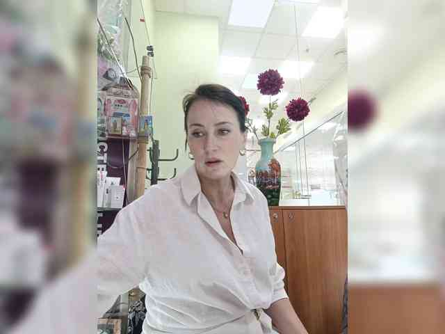 Agnes77 webcam