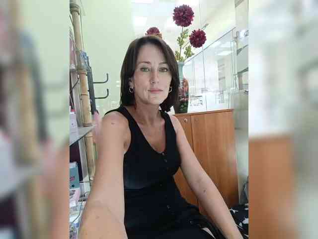 Agnes77 webcam