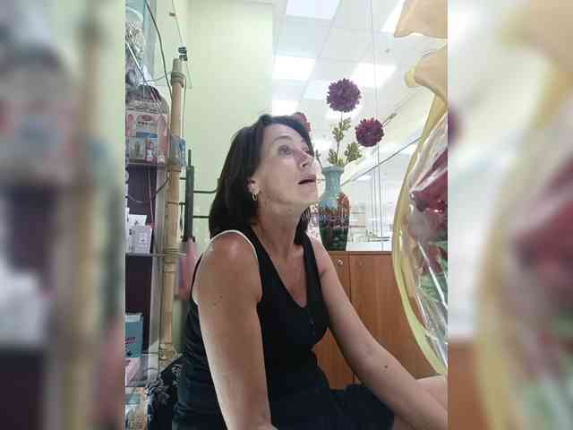 Agnes77 webcam