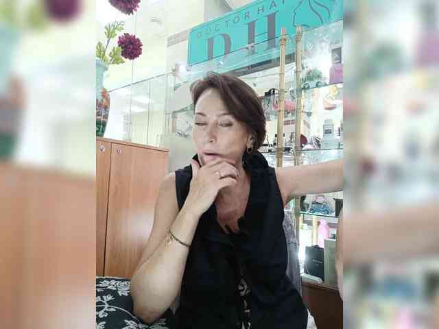 Agnes77 webcam