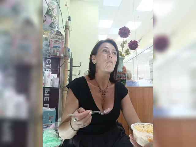 Agnes77 webcam
