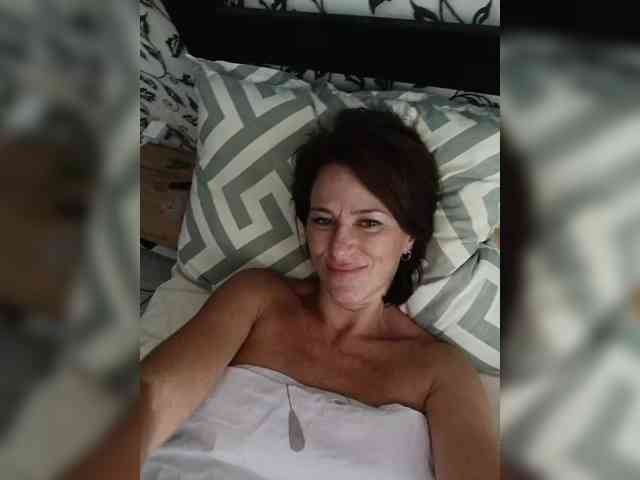 Agnes77 webcam