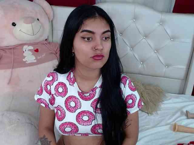 evangelineblossom webcam
