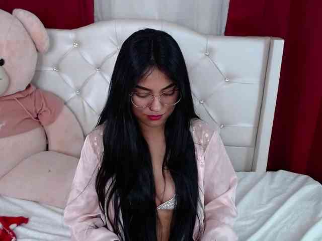 evangelineblossom webcam