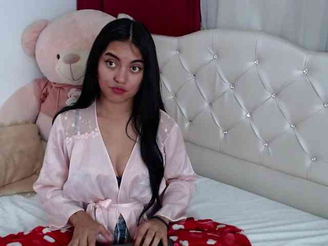 evangelineblossom webcam