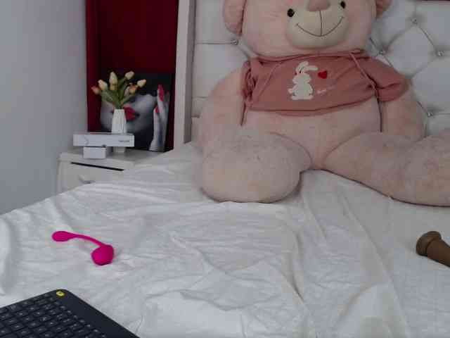 evangelineblossom webcam