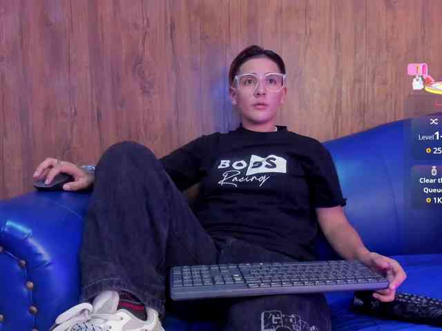 Pussy18Hardcore webcam