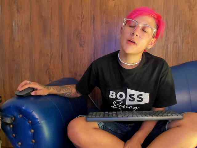 Pussy18Hardcore webcam