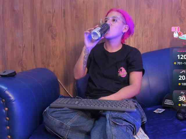 Pussy18Hardcore webcam