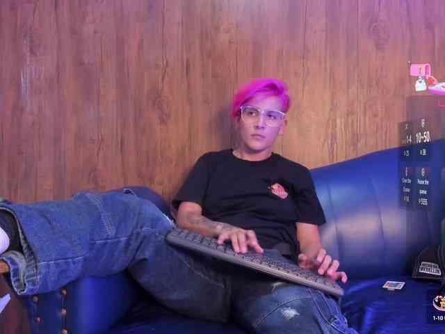 Pussy18Hardcore webcam