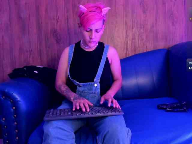 Pussy18Hardcore webcam