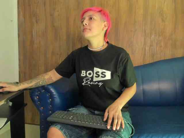 Pussy18Hardcore webcam