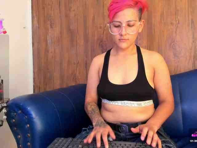 Pussy18Hardcore webcam