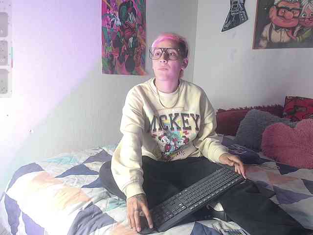 Pussy18Hardcore webcam