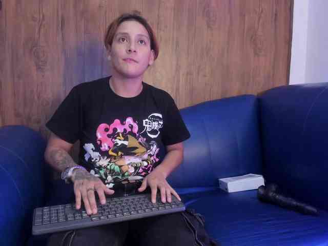 Pussy18Hardcore webcam