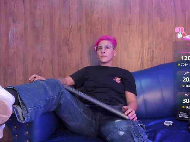 Pussy18Hardcore webcam