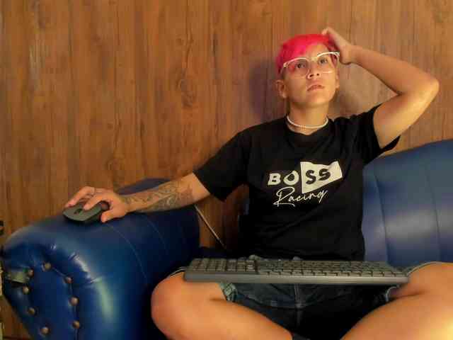 Pussy18Hardcore webcam