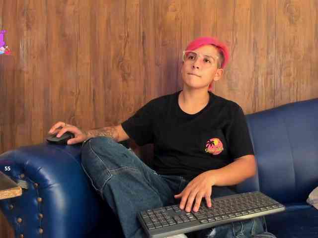 Pussy18Hardcore webcam