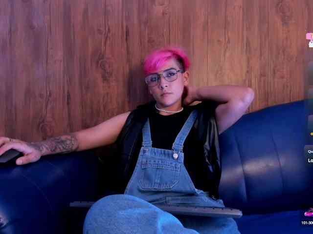 Pussy18Hardcore webcam