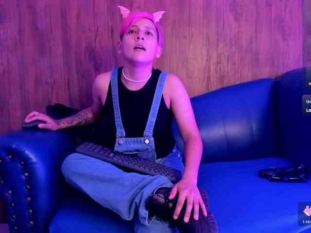 Pussy18Hardcore webcam
