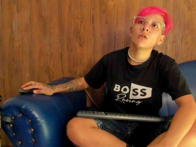 Pussy18Hardcore webcam