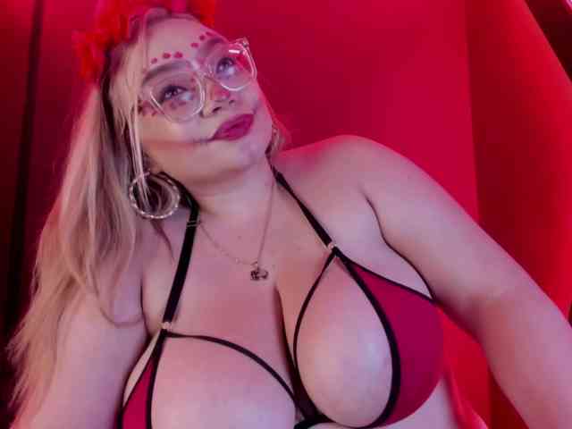 Amberbunny webcam