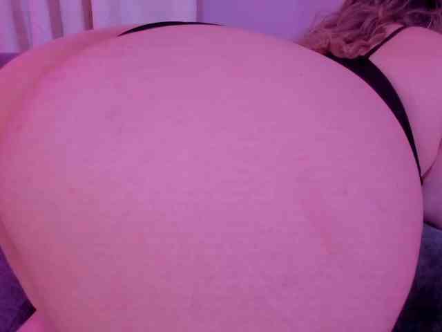 Amberbunny webcam