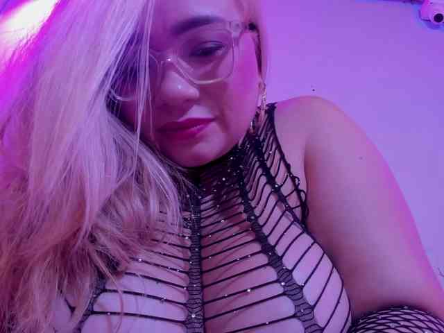 Amberbunny webcam