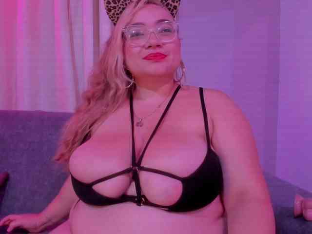 Amberbunny webcam