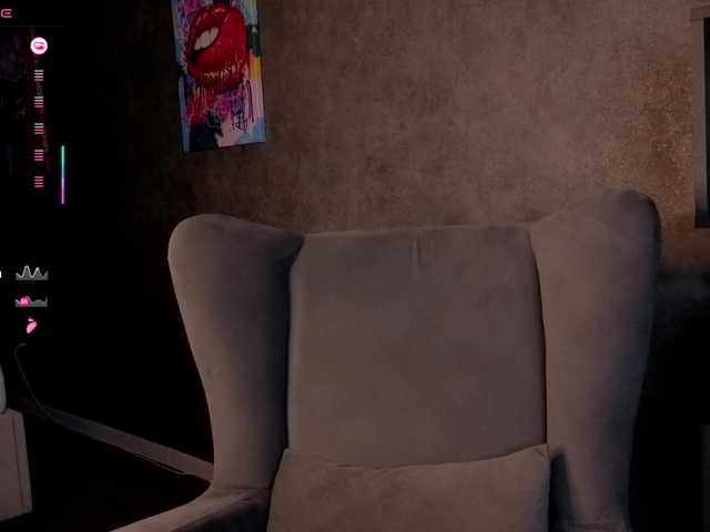 AmelyLil's BongaCams show and profile