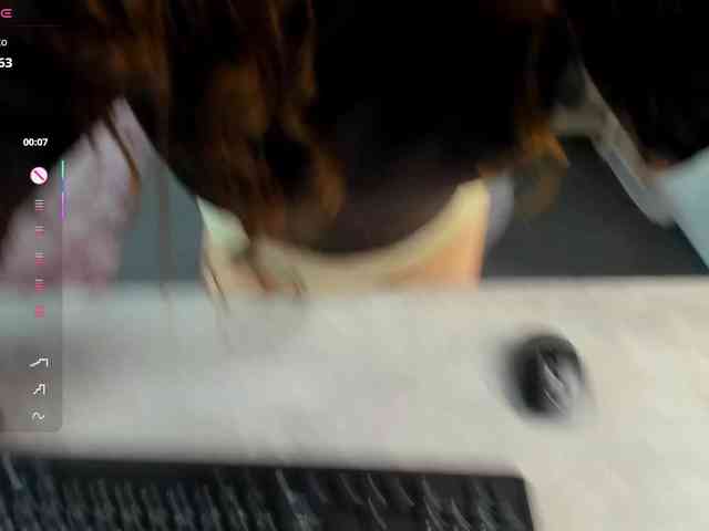 AmelyLil Live Webcam on BongaCams