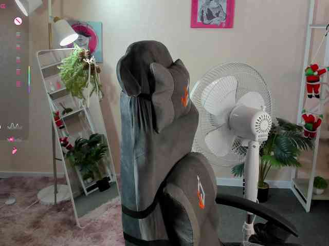 AmelyLil Live Webcam on BongaCams