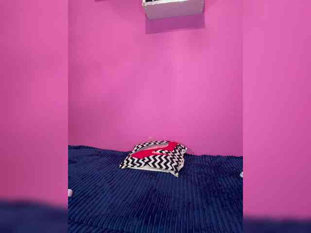 Barbie-mf Live Webcam on BongaCams