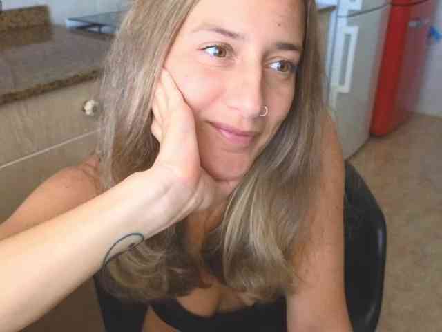 Lunarymix webcam
