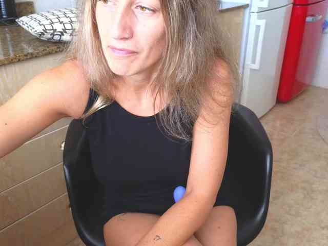 Lunarymix webcam