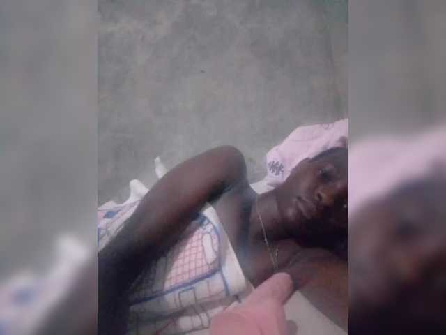 Catekagwii12 Live Cam on BongaCams