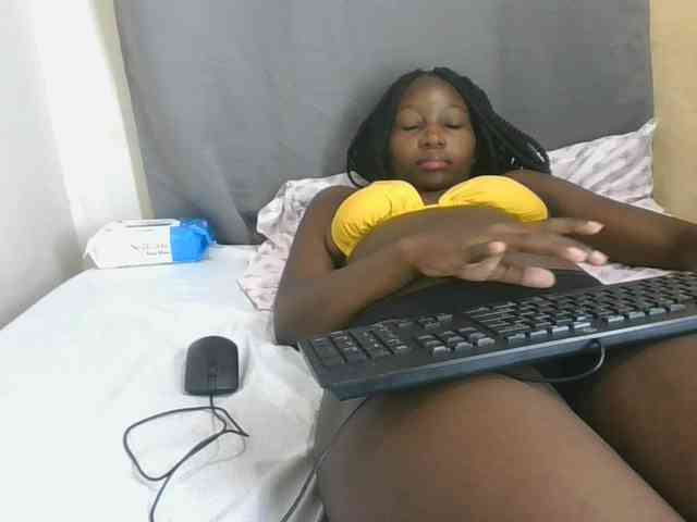 Notorioussaint webcam