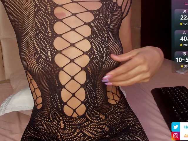 Hanny02's BongaCams show and profile