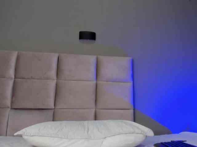 Abby-03 webcam