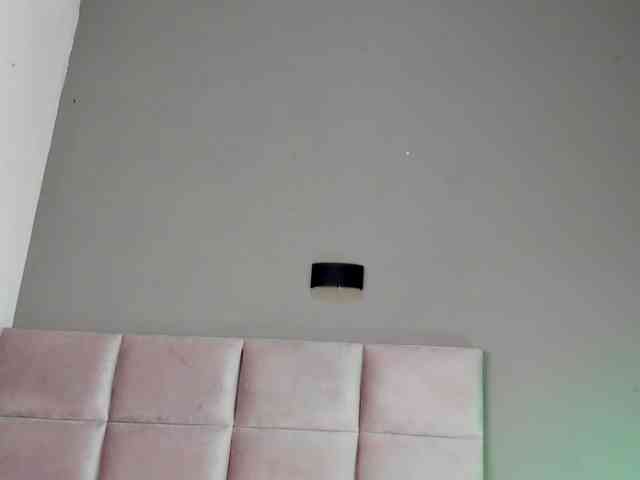 Abby-03 webcam