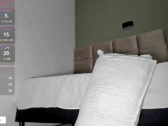 Abby-03 webcam