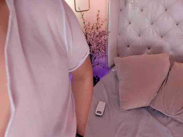 BrianaWalsh webcam