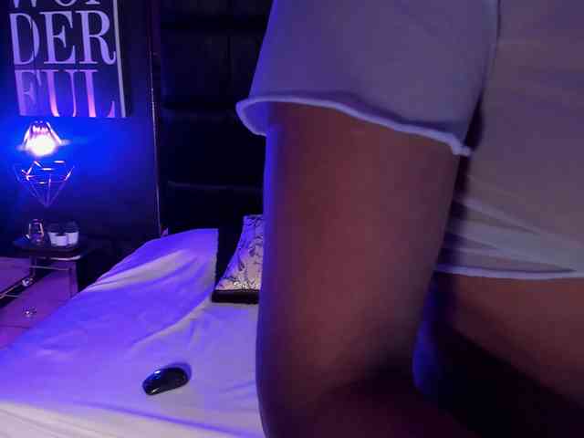 BrianaWalsh webcam
