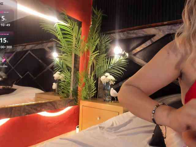 BrianaWalsh webcam