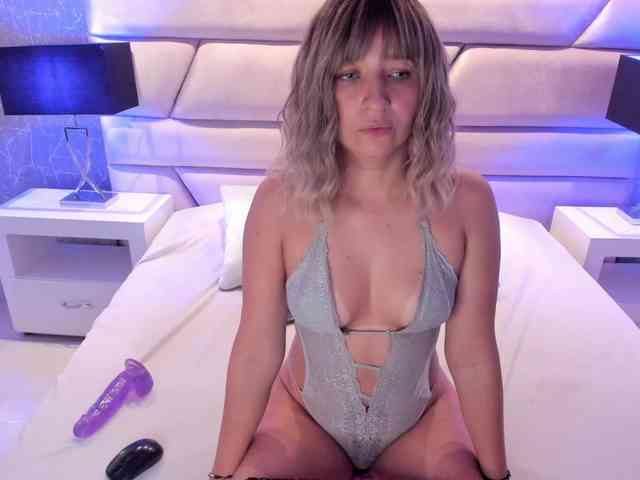 BrianaWalsh webcam