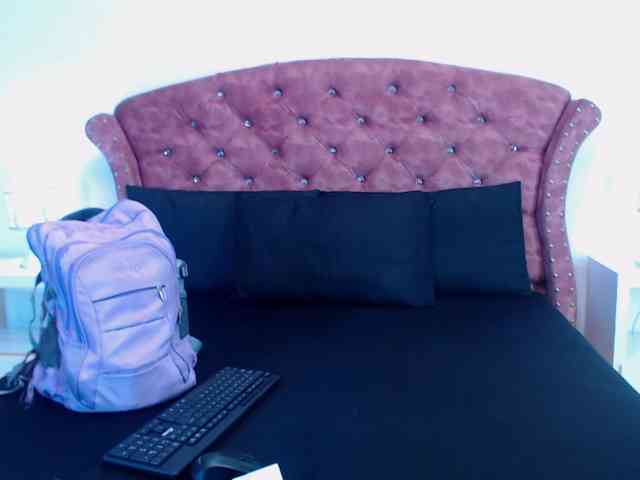 Maya-Baker webcam