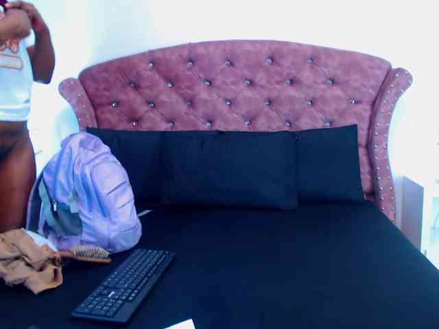 Maya-Baker webcam