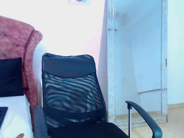 Maya-Baker webcam