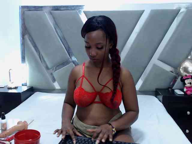 Maya-Baker webcam